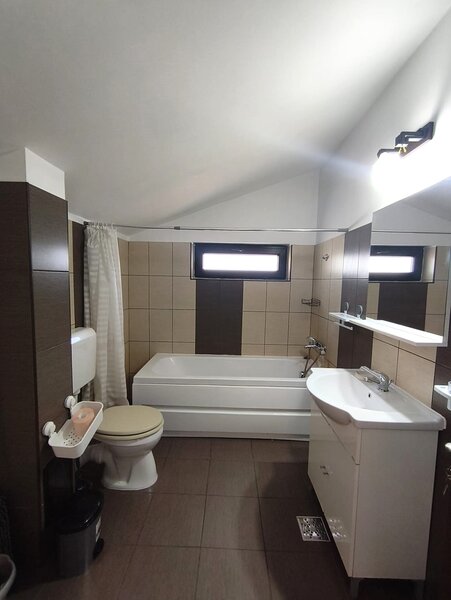 Brancoveanu  Martisor   Apartament 2 camere - Loc parcare